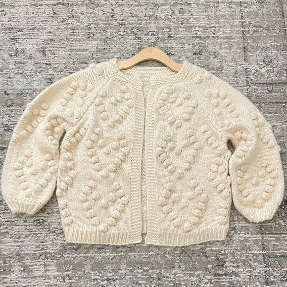 Anthropologie Style Chunky Pom Pom Heart Cardigan Sweater Puffs Size M Cream - Picture 5 of 11